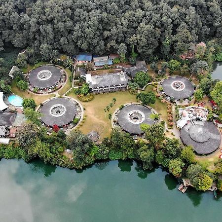 פוקהרה Fish Tail Lodge מראה חיצוני תמונה