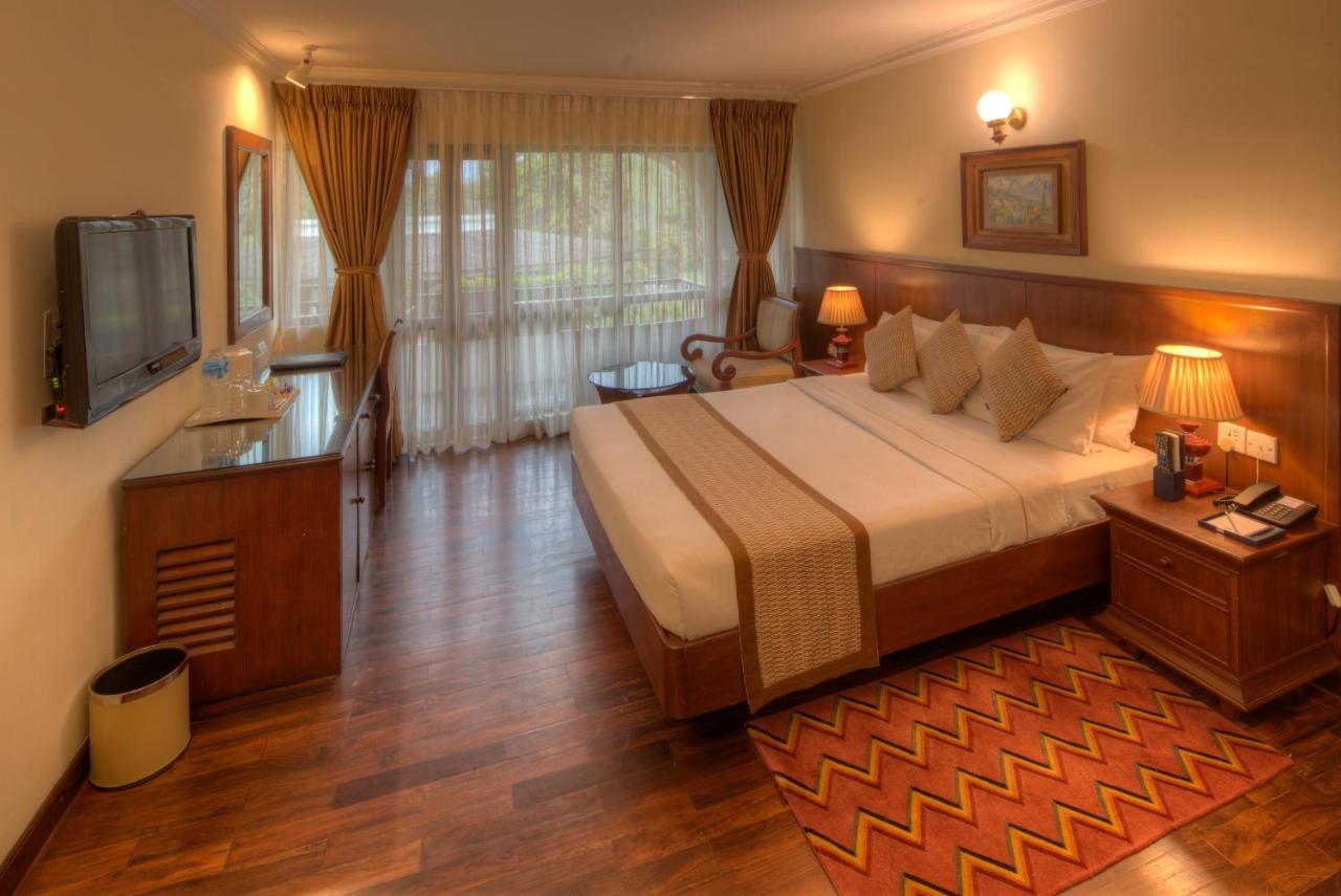 פוקהרה Fish Tail Lodge מראה חיצוני תמונה
