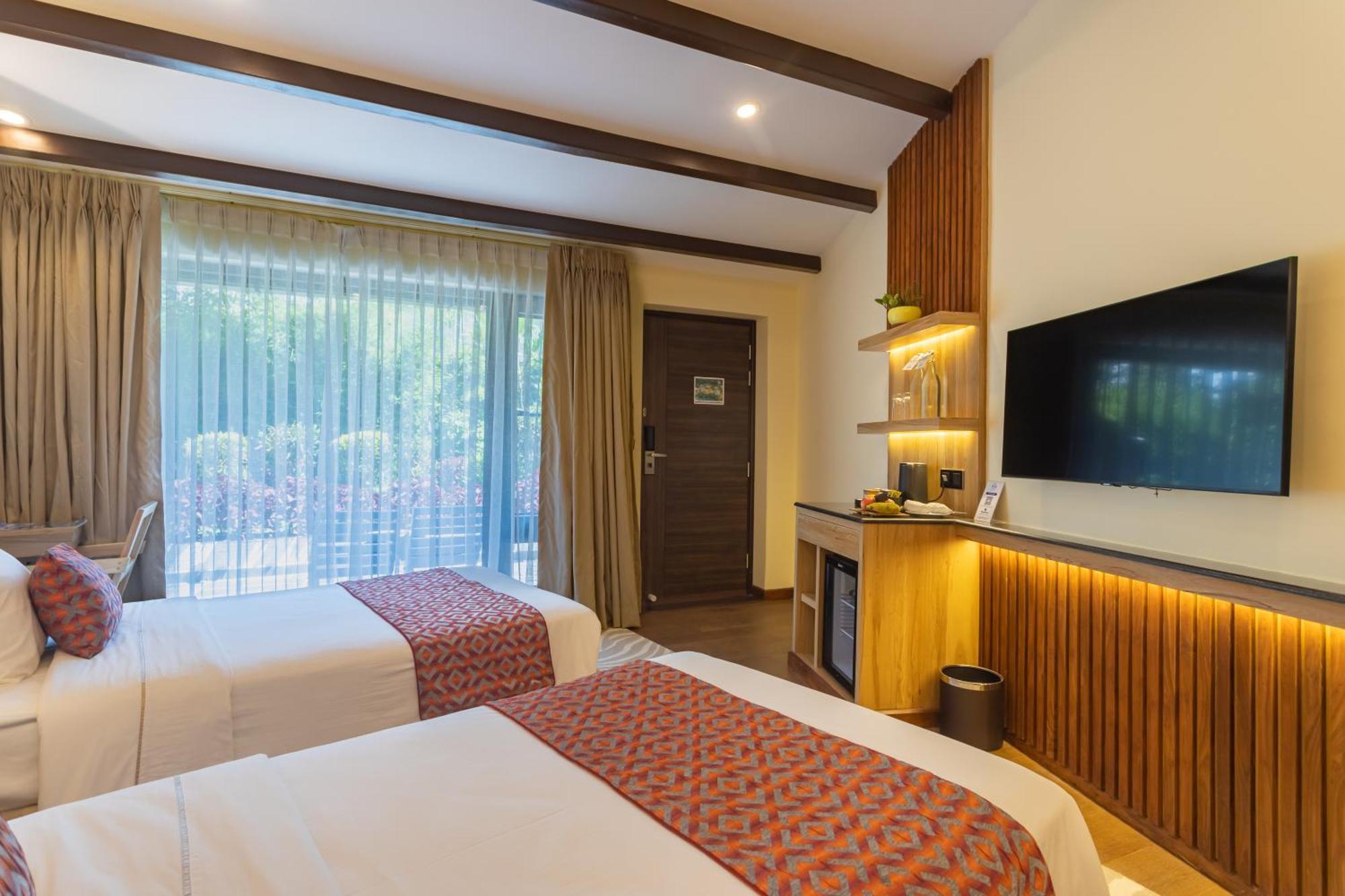 פוקהרה Fish Tail Lodge מראה חיצוני תמונה